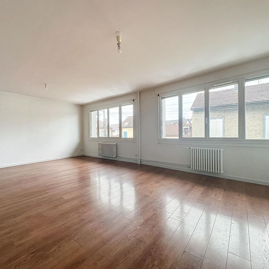 Location Appartement 5 pièces 90m² TROYES 10000 - Photo 1