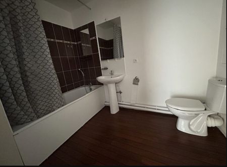 Location Appartement 2 pièces 38m² LIMEIL BREVANNES 94450 - Photo 4
