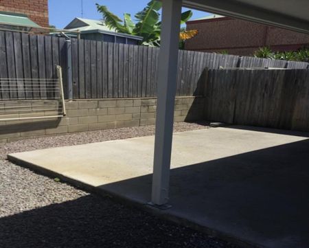 Townhouse in the heart of Maroochydore - Photo 2