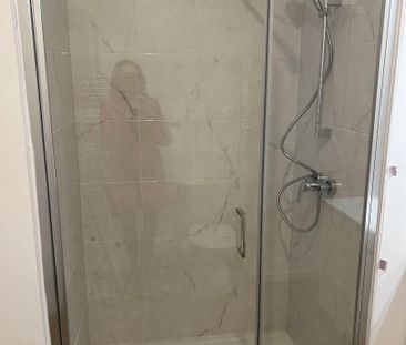 location Appartement T2 DE 40.38m² À RILLIEUX LA PAPE - Photo 5