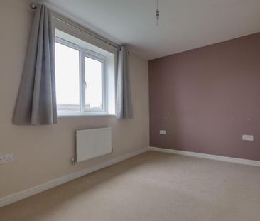 2 bedroom end of terrace house to rent - Photo 5