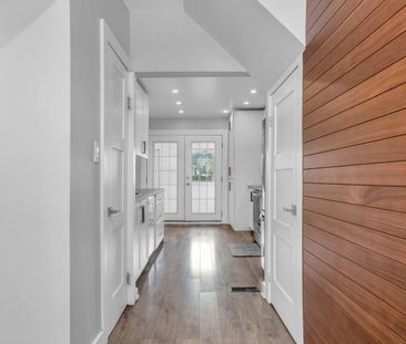 For Lease - 22 Harvey Street, Hamilton, Ontario - Photo 4