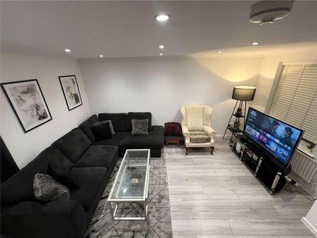 Langridge Drive, Portslade, Brighton, East Sussex, BN41 - Photo 2