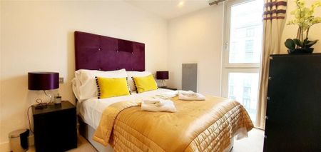 The Hayes, The Hayes, CARDIFF - Photo 3