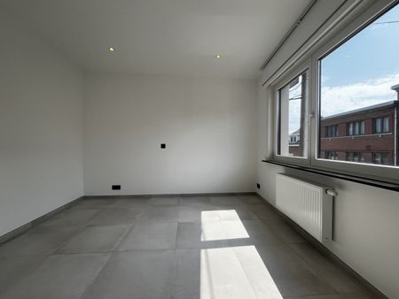 APPARTEMENT 1ERE OCCUPATION - Overijse - Photo 2