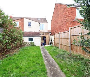 3 bedroom property to rent - Photo 6