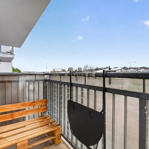 Pronájem bytu 2+kk s balkonem, garáží a prostorným sklepem 22,6 m - Photo 1