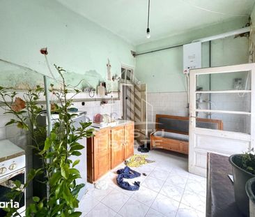 Casa 4 camere, anexe, teren generos zona Aradul Nou Cl. Timisorii - Fotografie 5