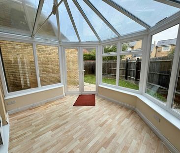 Semi-detached house to rent on - Photo 5