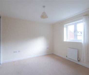 A spacious four bedroom home in this sought after development in Ma... - Photo 1