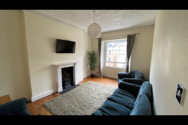 4 Bed Maisonette, Westbourne Place, BS8 - Photo 1