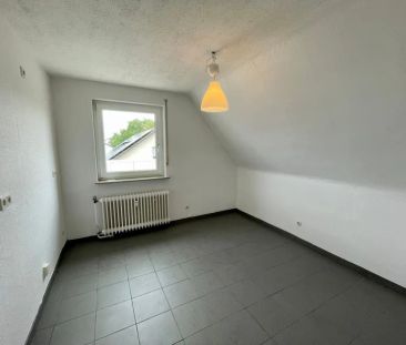 Gemütliche 2ZKB-Wohnung in zentraler Lage mit großer Dachterrasse z... - Foto 1