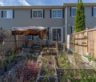 For Lease - 103 Osnabrook Private, Barrhaven, Ontario - Photo 5