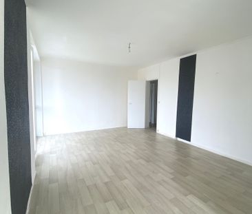 - MOURENX - CENTRE VILLE - APPARTEMENT T4 de 86 m2 - TRAVERSANT - - Photo 3