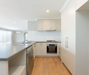 Modern, Low-Maintenance Living in Beckenham - Photo 6