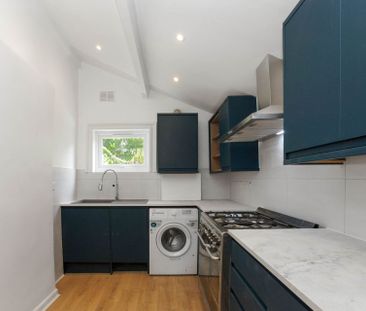 Price £3,100 pcm - Available Now - Unfurnished - Photo 4