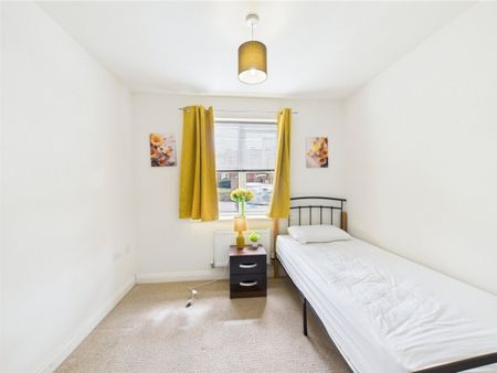 Spinnaker Close, Ripley, Derbyshire, DE5 - Photo 5