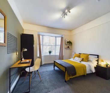 6 bedroom house to rent - Photo 4