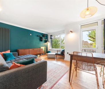 2 Bedroom Flat - Photo 3