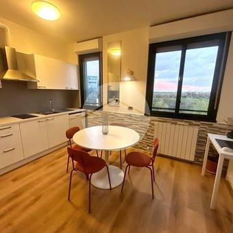 Monolocale in affitto - Photo 1
