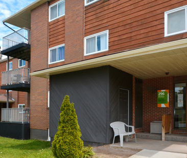 294-300 Main Avenue - Photo 2