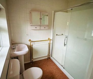 Britwell Road, Burnham, SL1 - Photo 3