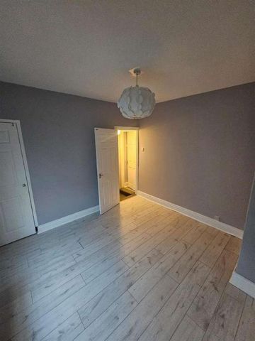 Clipsley Lane, Haydock, St Helens, WA11 - Photo 2