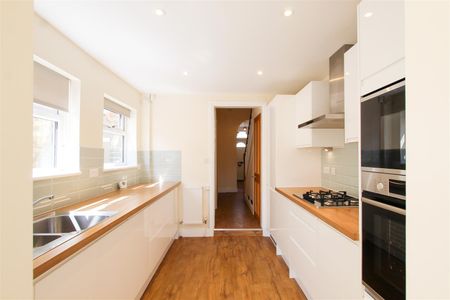 Sturton Street, Cambridge - Photo 2