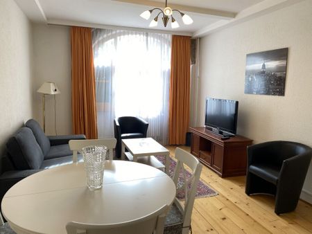 Beautiful furnished 4-room apartment in Carouge (Geneva) - Photo 4