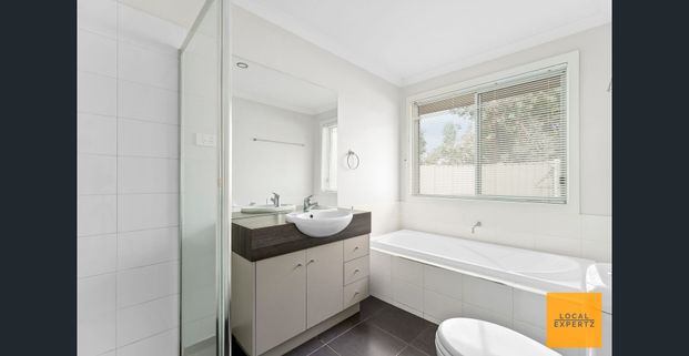 Lovely family home located in Kurunjang! - Photo 1