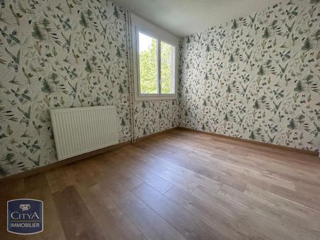 Location Appartement 4 pièces 78m² BEAUNE 21200 - Photo 4