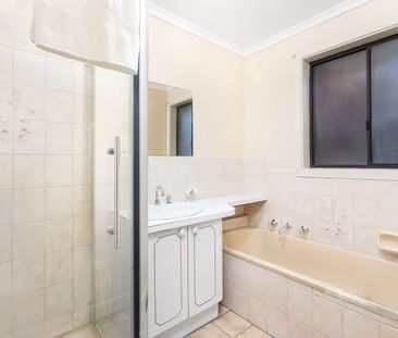 What A Location! - Photo 6