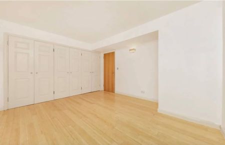 1 Bed Flat, Gilbey House, NW1 - Photo 3
