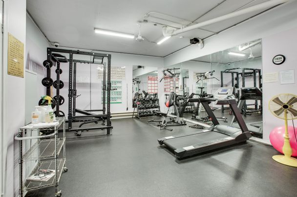 For Lease - 45 Pond Mills Road Unit# 812, London South, Ontario - Photo 1