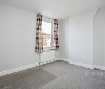 2 bedroom house to rent Leopold Street, Southsea, Hampshire, PO4 - Photo 1