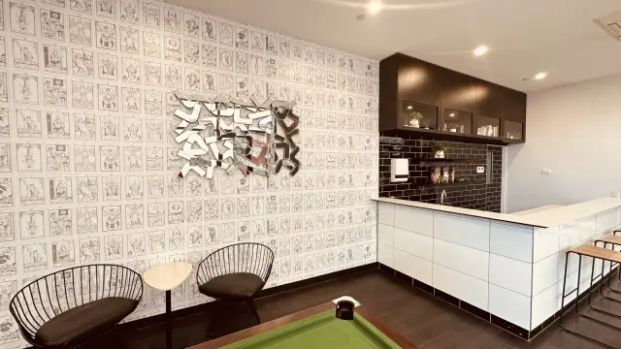 Large Rooms-Accessible - Photo 1