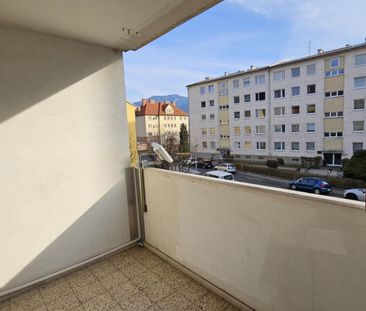 Großzügige 3 Zimmerwohnung mit Rundgang und Loggia - Photo 3