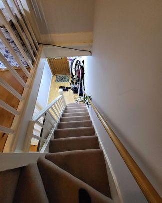 4 bedroom terraced house to rent - Photo 1