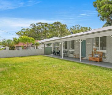 6 Crystal Street, Forresters Beach - Photo 3