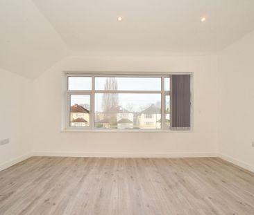 2 bedroom semi-detached house to rent - Photo 5