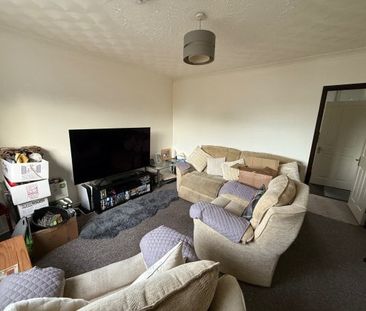 Bryn Illtyd, Burry Port, SA16 - Photo 1