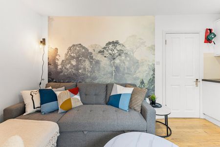 Upper St James's Street - Photo 3