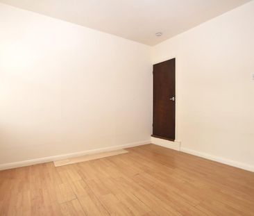 2 bedroom House To Let - Photo 1