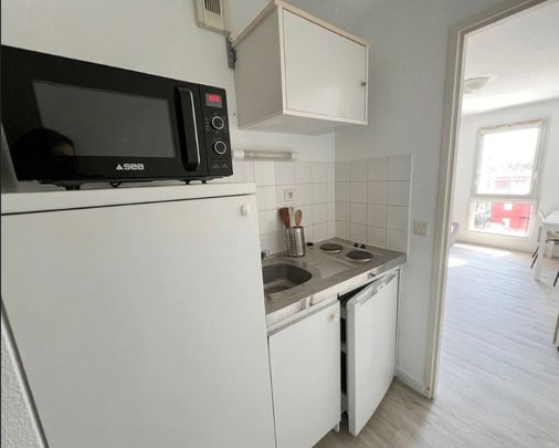 Location Appartement 1 pièce Meublé 19m² NANTES 44300 - Photo 1