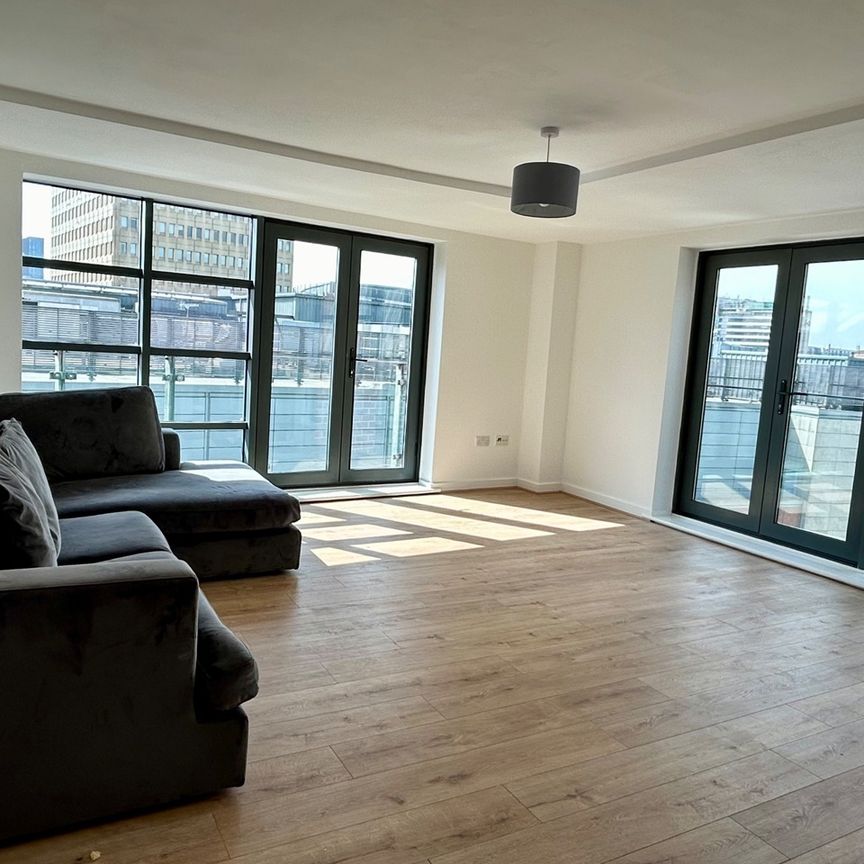 2 Bed Flat, Withy Grove, M4 - Photo 1