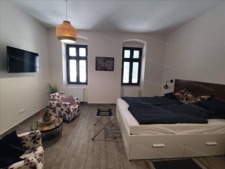 Kiadó újszerű állapotú lakás - Veszprém - Fotó 2