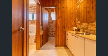 Unique style home close to the beach in Anna bay - Photo 3