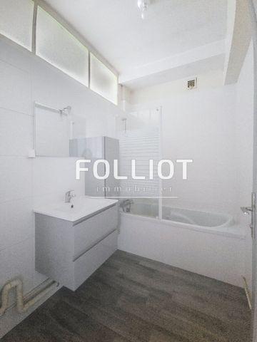 À LOUER - Appartement T4 de 92,65 m² à Fougères - Photo 5
