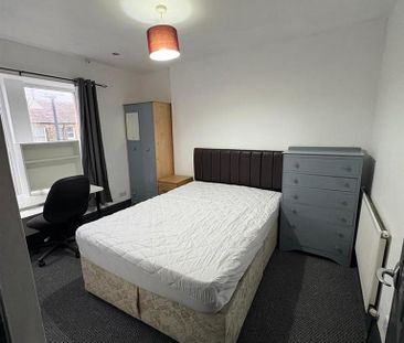 4 bedroom private hall to rent - Photo 5