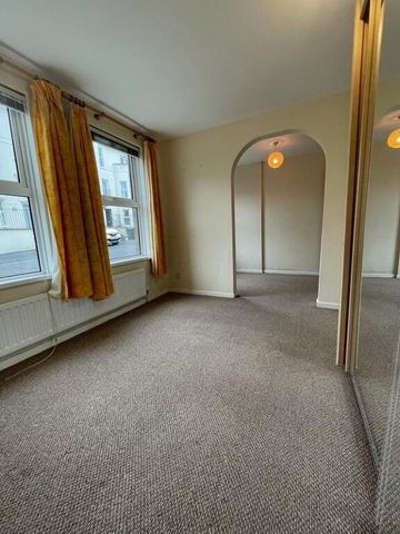 Apt 2, 13 Helgor Park Mews, Off Circular Road, Belfast, BT4 2GX - Photo 2